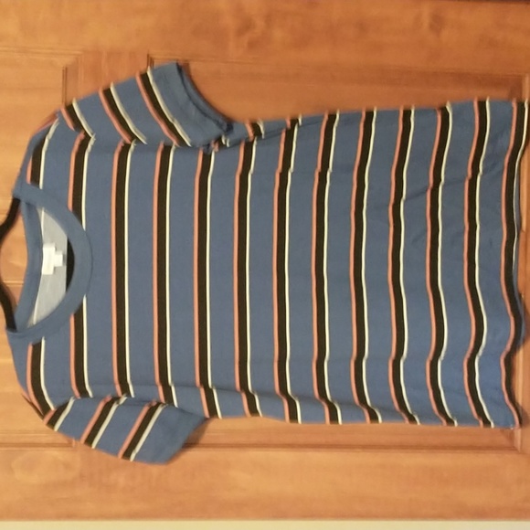 LuLaRoe woman's size XL short sleeve tunic-NWT - Picture 11 of 11